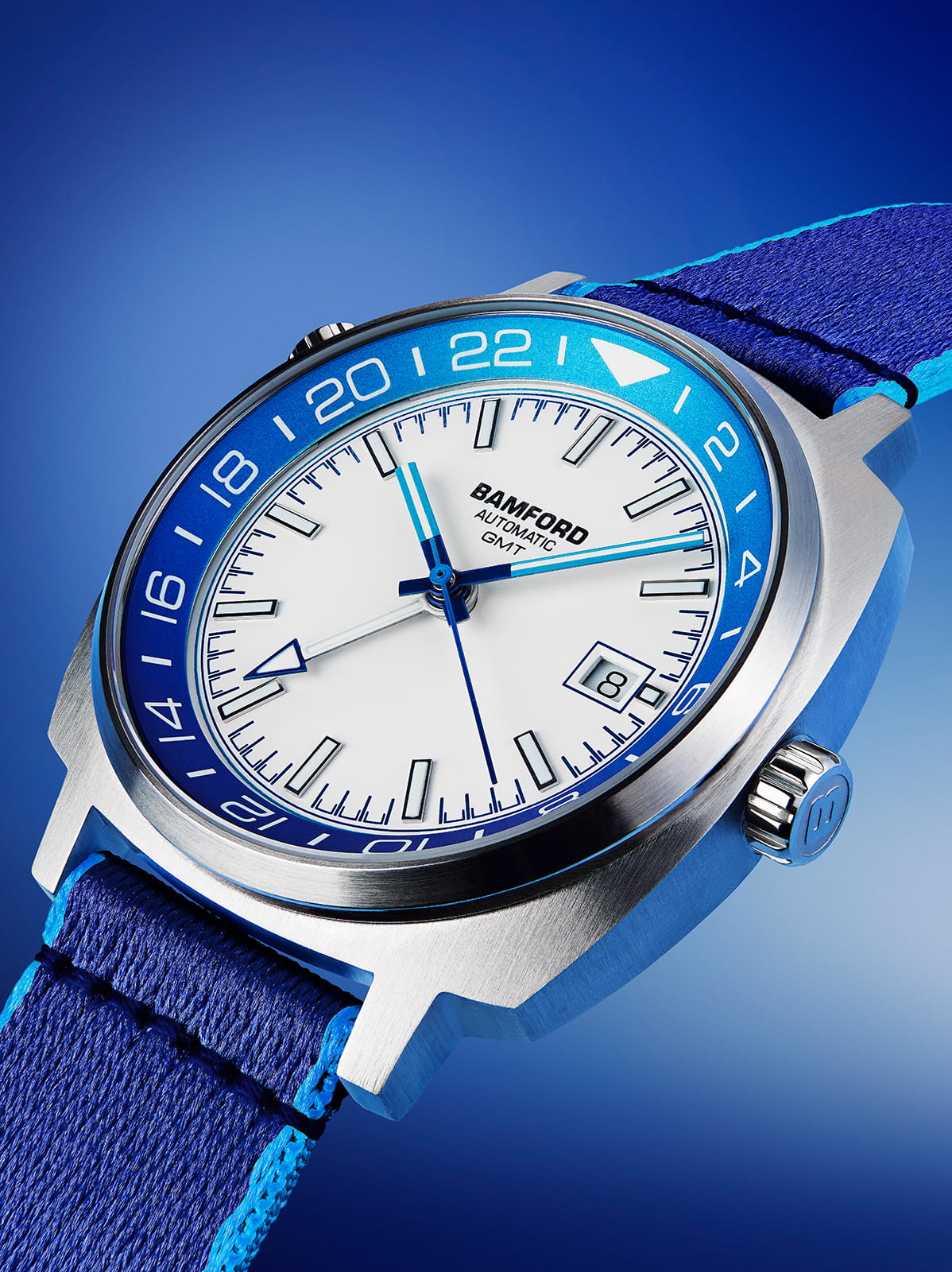GMT+2