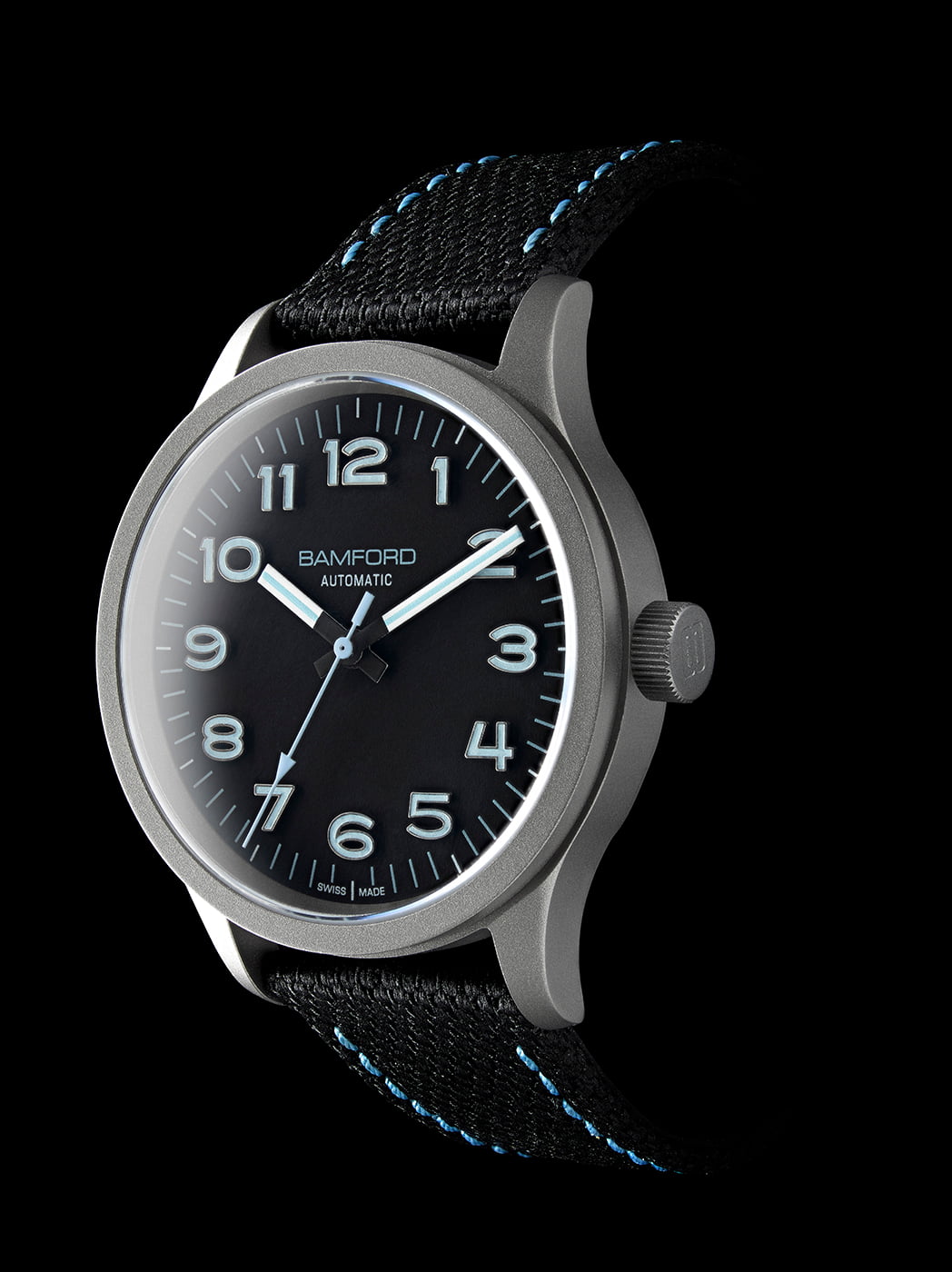 B80 Modern Black/Aqua