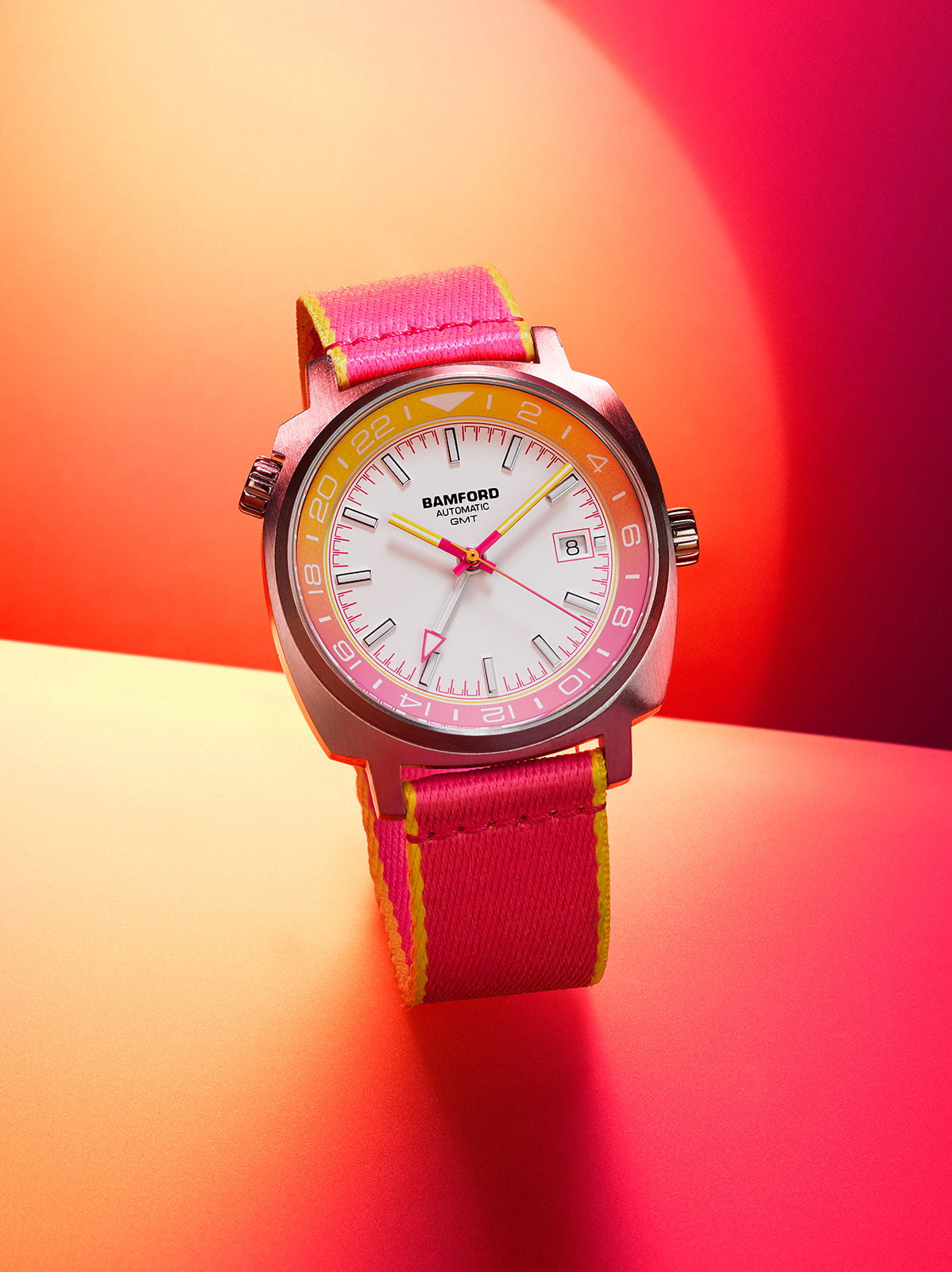 GMT+1