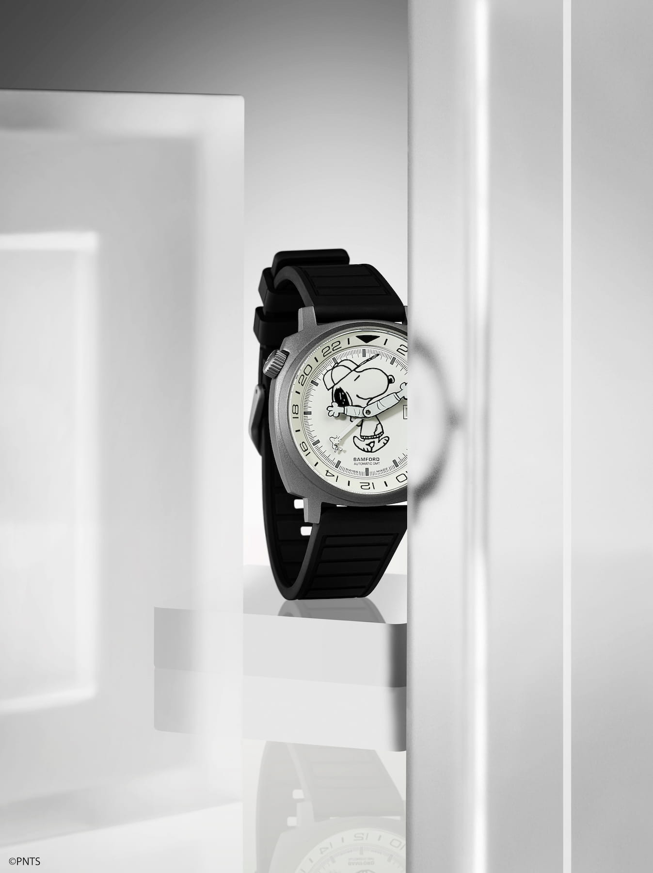 HYPEBEAST Snoopy Limited Edition
